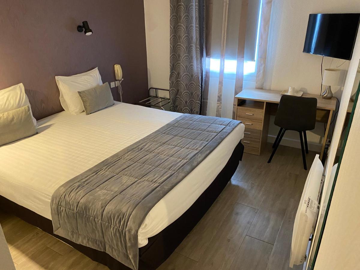 Location Chambres Hotel Joly Dun-le-Palestel Exterior photo